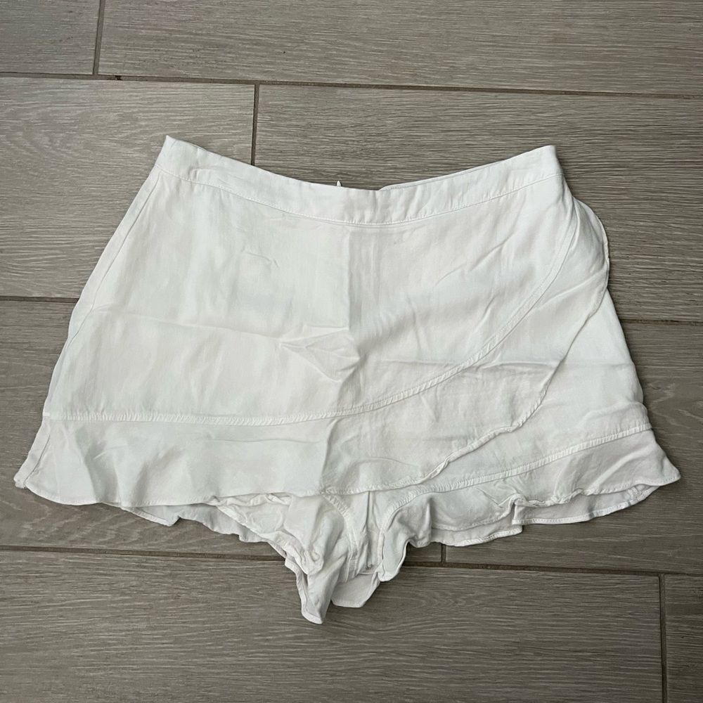 Altar'd State White Ruffle Skort Shorts